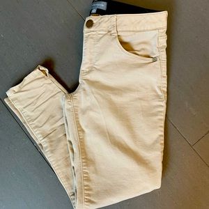 Wit & Wisdom Khaki Colored Denim